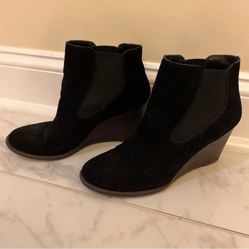 Lucky Brand Suede Black Boots